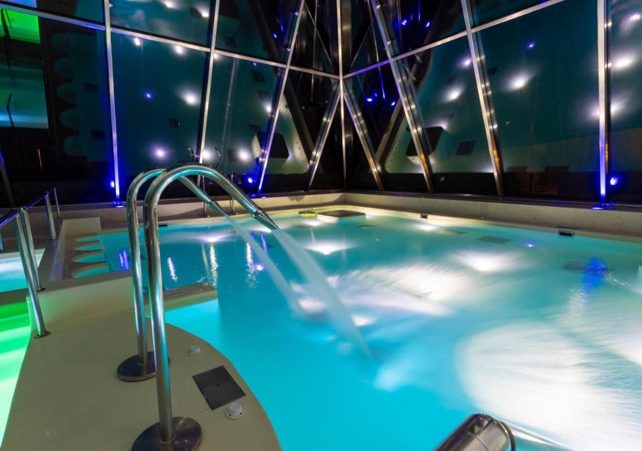 Val Di Luce Spa Resort Abetone Esterno foto